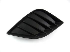 81482-02330 Toyota Fog Lamp Light Cover Passenger Corolla 2014-2019