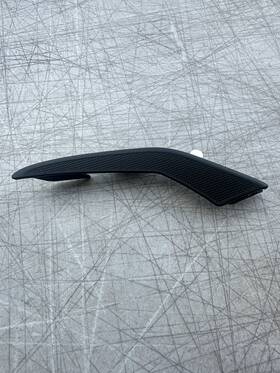 12270 Toyota 81482 2022 Corolla Front Bumper Fog Light Lamp Cover Trim Bezel Left Side Oem