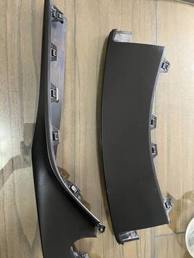 8811493 Toyota 20-23 Supra Front Center Lower Bumper Lip Spoiler Diffuser Cover Trim Oem
