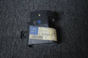 V30-1887 Vaico 1998-2003 Mercedes C Class Energy Absorber Bracket 201 880 01 14