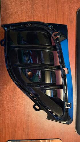 11k.807.819 Volkswagen 2021-2023 Vw Id.4 - Left Front Bumper Grille / Cover 11k807819