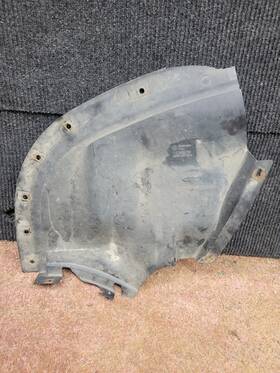 1j0825715 Volkswagen 2004 R32 L Side Bumper Splash Shield
