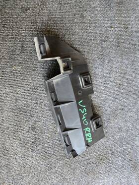 31265595 Volvo 2008-2011 S40 Rear Right Passenger Sid Bumper Mount Outer Bracket