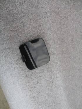 31477337 Volvo Oem 2019 2020 2021 S60 T 6 Rear Bumper Tow Hook Cover Used