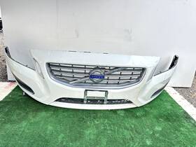 39808089 Volvo 11-13 S60 Front Bumper Shell Skin Cover With Lower And Upper Grille Oem
