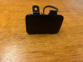 39986314 Volvo 05 - 09 S60 Front Bumper Tow Hook Eye Cap Cover Oem