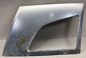 Volvo 82750054l2 82750054 Lh Corner Bumper Trim Fog Light Fits Vnl Oem