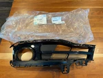New Genuine Bmw Partially Open Grid Left 511170 51-11-7-464-489. Fixed Price $77.00.