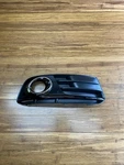 2013-2017 Audi Q5 Front Right Bumper Grille Mesh Oem 8R0807682J *note*. Fixed Price $125.80.