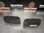 04-06 Pontiac Gto Kidney Grilles Lh/rh Oem 92162540 92162542 #1306. Fixed Price $229.99.