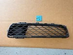 2005-2006 Infiniti G35X Sedan Oem Front Lower Right Passenger Grille #515. Fixed Price $49.00.