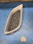 06-10 Mercedes W251 R350 Front Right Bumper Foglight Cover Trim 2518852023 Oem. Fixed Price $17.34.