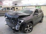 Jeep Cherokee 2019 Air Cleaner/box 68285595AB 5975. Fixed Price $106.38.