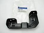 865822E000 Front Right Side Bumper Cover Bracket Oem For Hyundai 05-09 Tucson. Fixed Price $14.32.