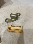(1) Nos 1980-1986 Ford Truck Rh Right Passenger Side Tailgate Hinge Oem F150. Fixed Price $20.75.