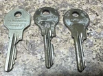 2-YALE Brand Key 1-INDEPENDENT Lock Co. Fitchburg Mass H1199B Ign For Plymouth. Fixed Price $12.14.